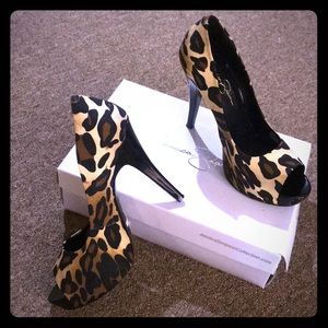 Size 10M Jessica Simpson pumps